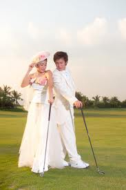 wedding golf couple